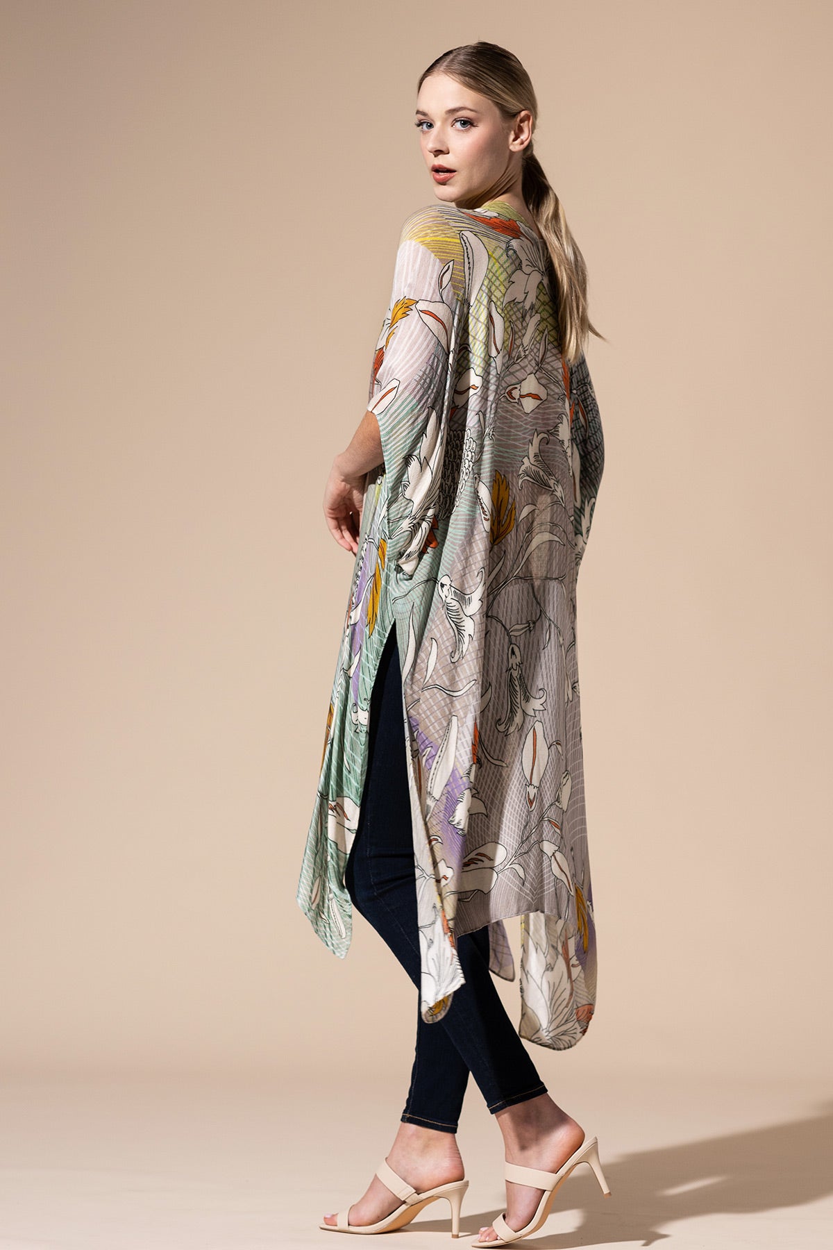 Leaf Floral Sketch Kimono