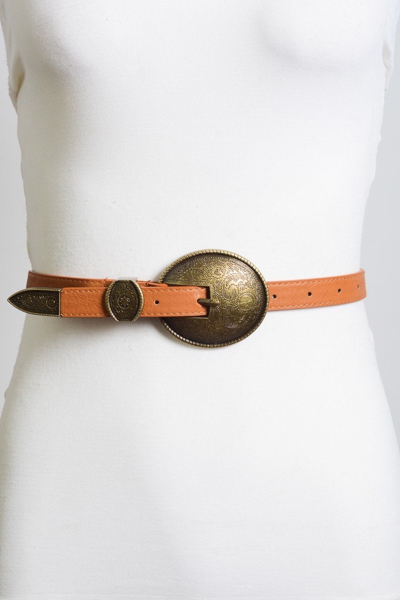 Oval Embossed Vintage Style Buckle Belt