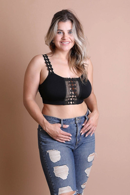 Plus Size Eye Lace Applique Bralette