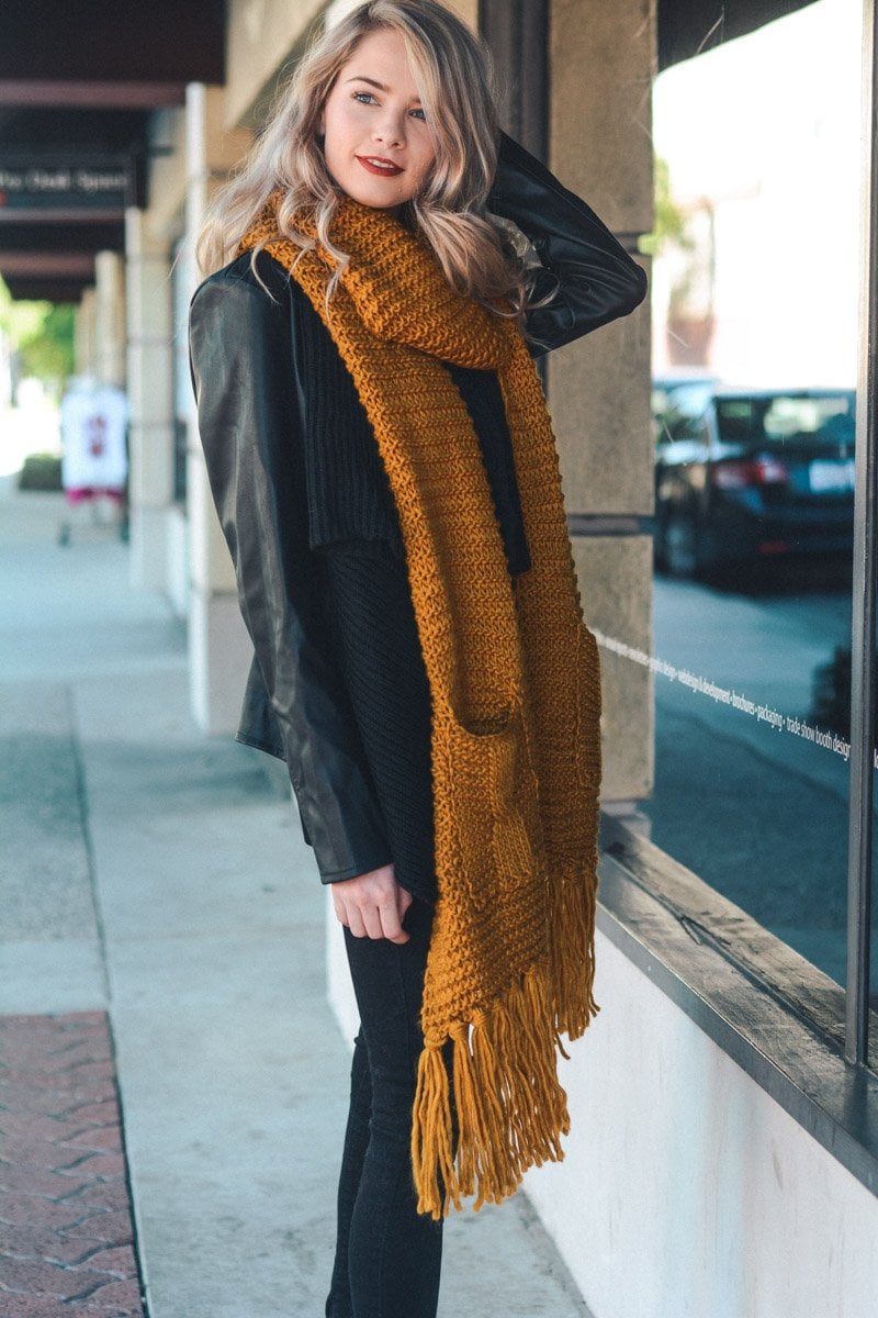 Long Knit Scarf with Pockets