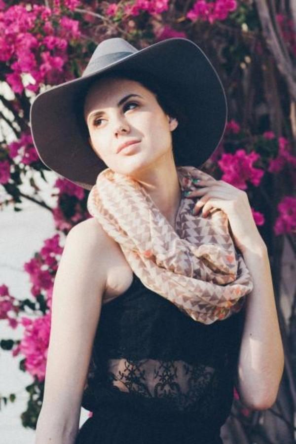 Coral Arrow Infinity Scarf - Bean Concept - Etsy