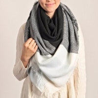 Gray and Black Plaid Blanket Scarf - Bean Concept - Etsy