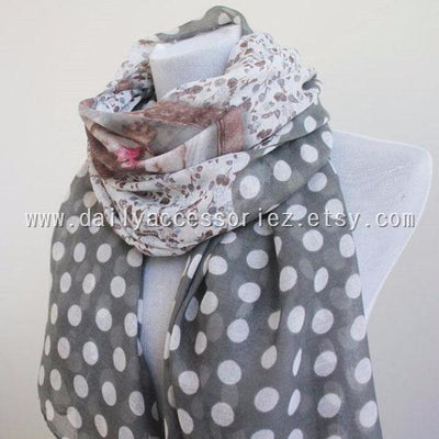 Pug Dog Scarf - Bean Concept - Etsy