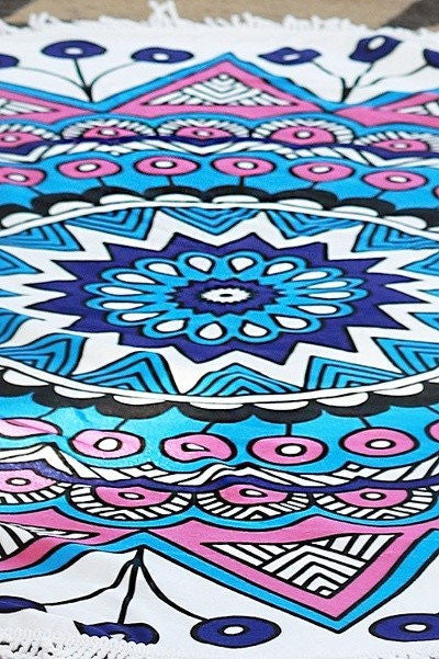 Mandala Beach Towel - Bean Concept - Etsy