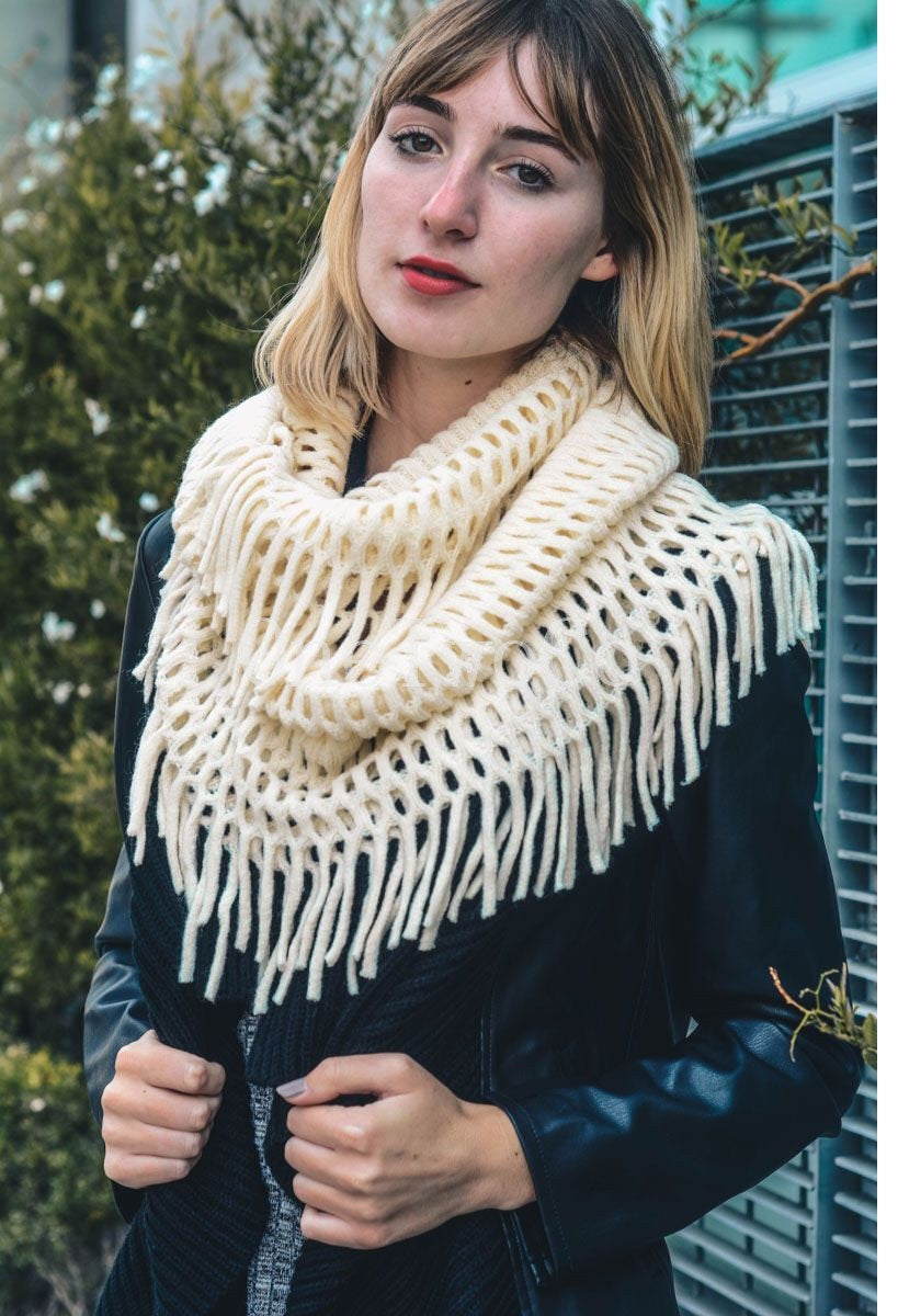 Infinity Scarf, Knit Scarves, Best Friend Gift,Gift for Her, Gifts Under 30,Teen Gifts,for Christmas,Teenage Girl Gifts,College Student Gift