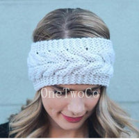 grey cable knit winter headband, cable knit gifts, gift for teacher, gift for mom, fall accessories, gift for teen, gifts under 20
