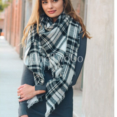 Plaid Blanket Scarf, Bridesmaid Gift, Tartan Plaid Scarf, Tartan Scarf, Blanket Scarf, Oversized Scarf, Oversized Blanket Scarf, Plaid Scarf