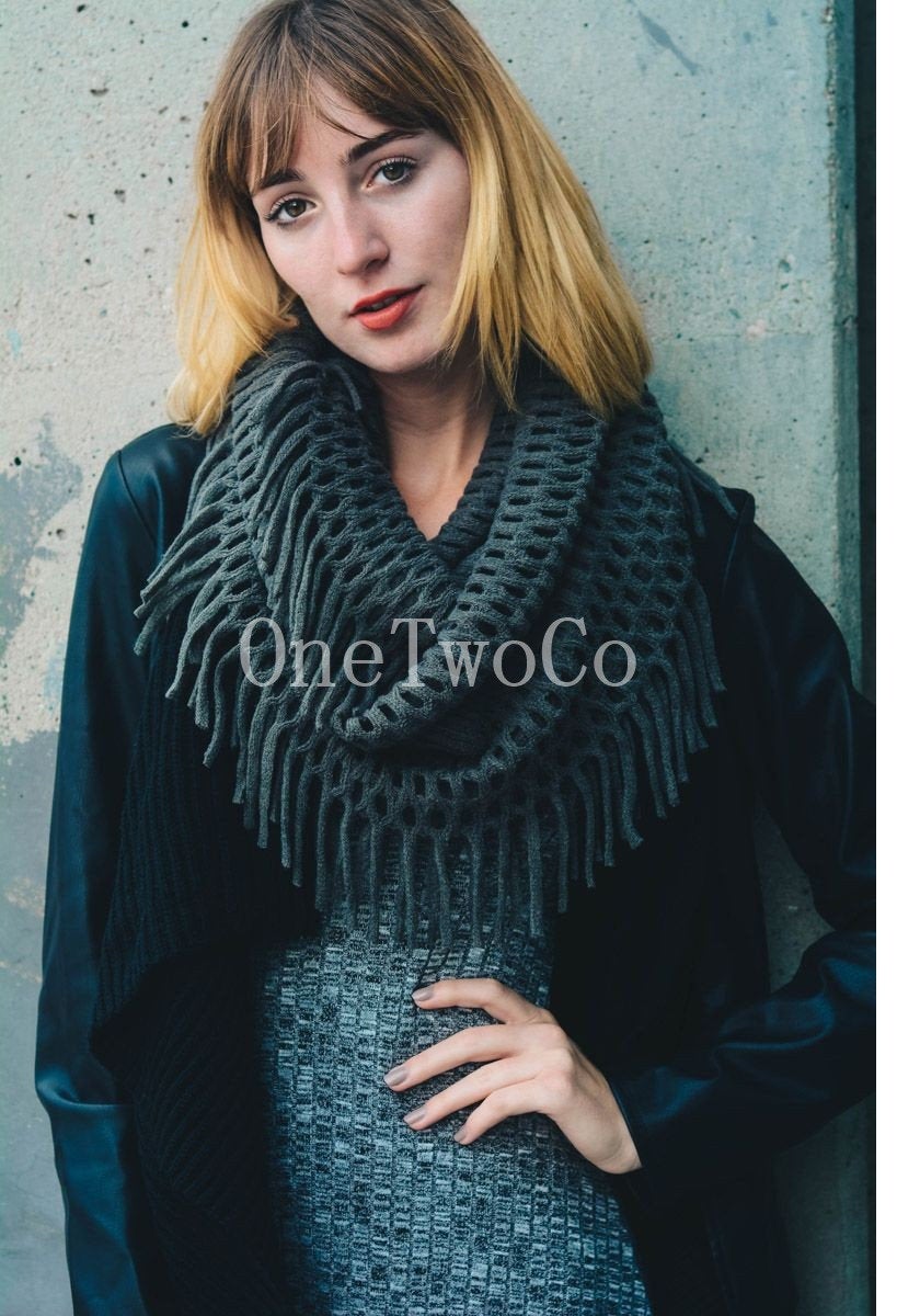 Ivory Infinity Scarf, Knit Scarves, Best Friend Gift,Gifts Under 30,Teen Gifts,for Christmas,Teenage Girl Gifts,College Student Gift