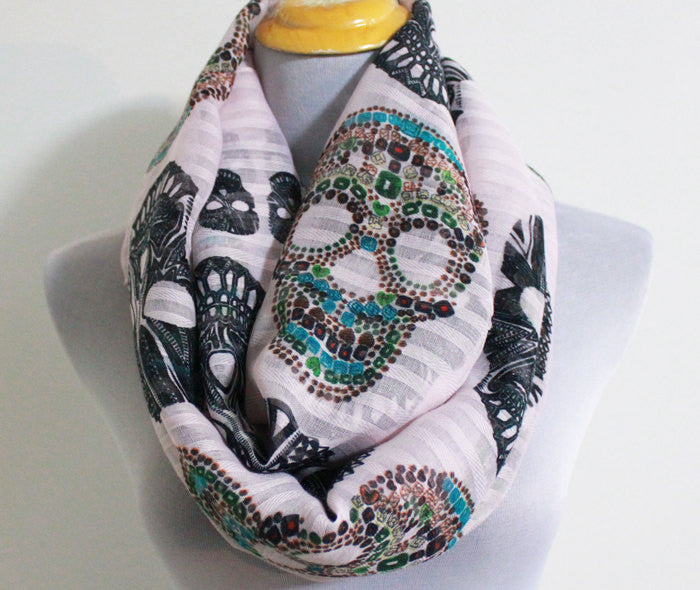 Light Cream Skull Infinity Scarf - Bean Concept - Etsy
