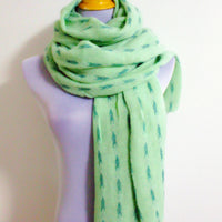 Green Arrow Knitted Infinity Scarf - Bean Concept - Etsy