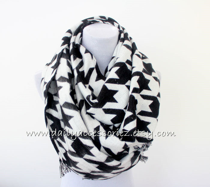Houndstooth Blanket Infinity Scarf - Bean Concept - Etsy