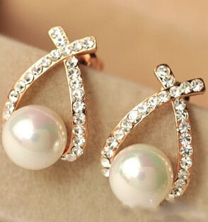Gold Pearl Stud Earrings - Bean Concept - Etsy