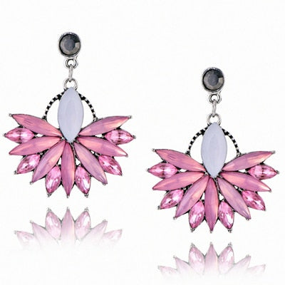 Flower Crystal Earrings - Bean Concept - Etsy