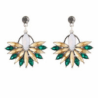 Flower Crystal Earrings - Bean Concept - Etsy