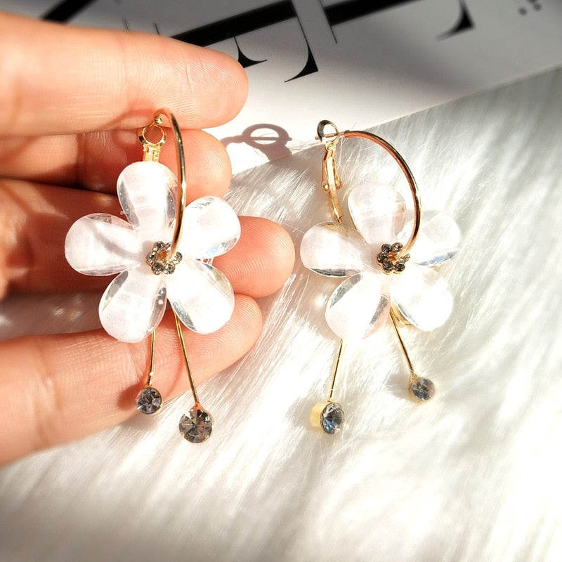 Petal Earrings - Bean Concept - Etsy