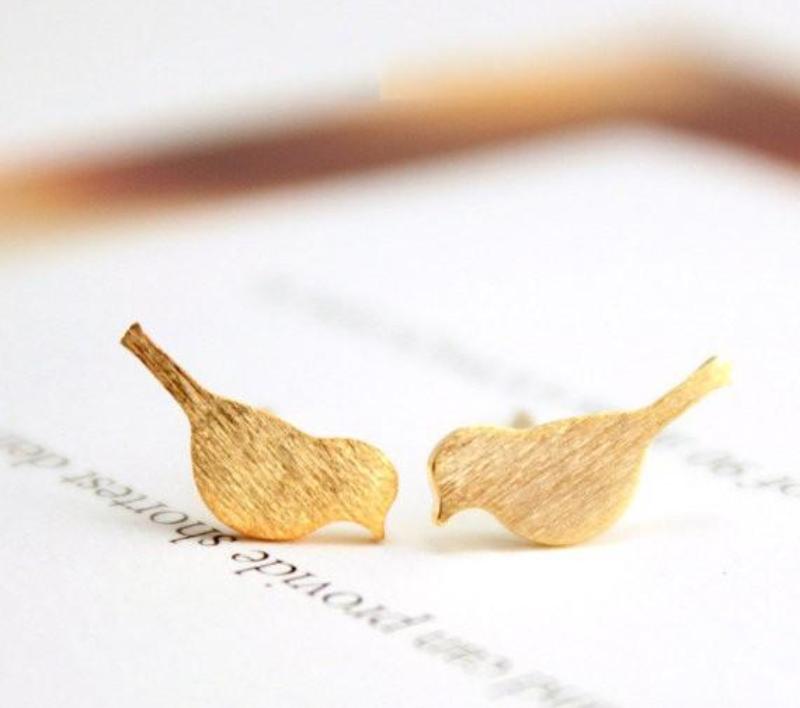 Bird Stud Earrings - Bean Concept - Etsy