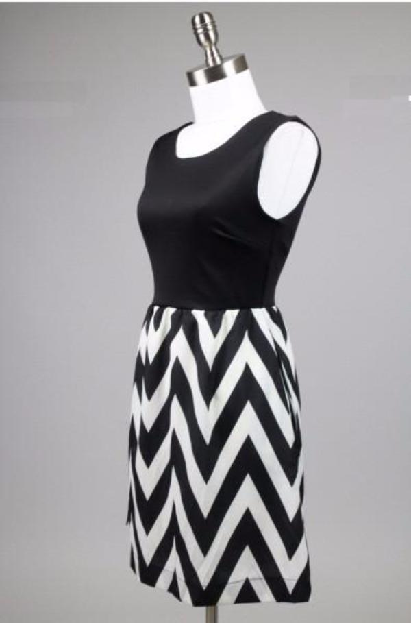 Black and White Chevron Short Dress - Bean Concept - Etsy